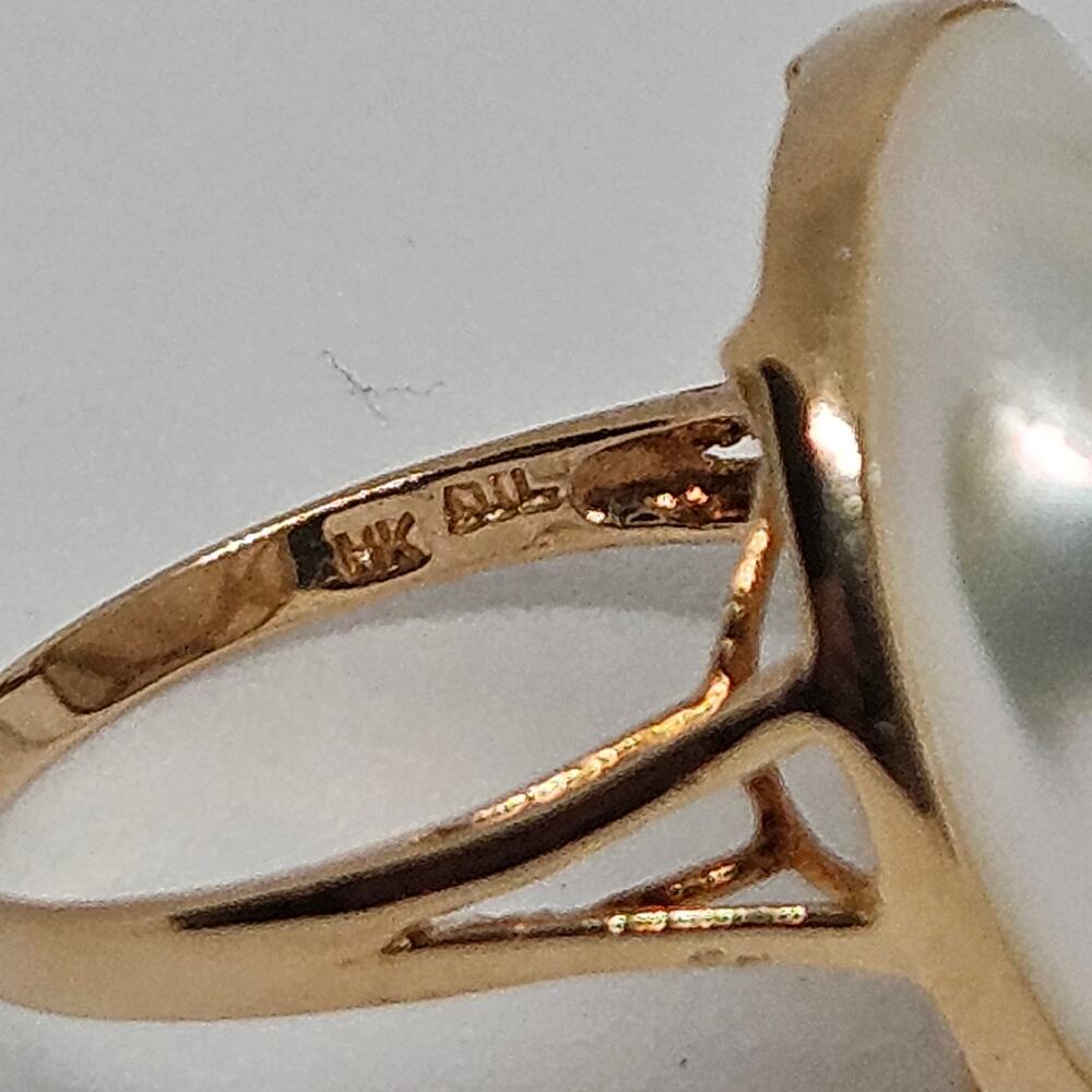 Estate 14K Yellow Gold Blister Pearl Ring Size 7 Bezel Set Split Shank Round - Picture 6 of 7